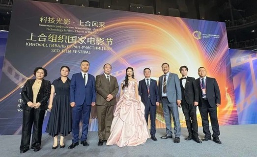 讓世界聽見歌舞之鄉的“心跳” 《巴扎喜事》奪“金山茶獎”最佳音樂獎